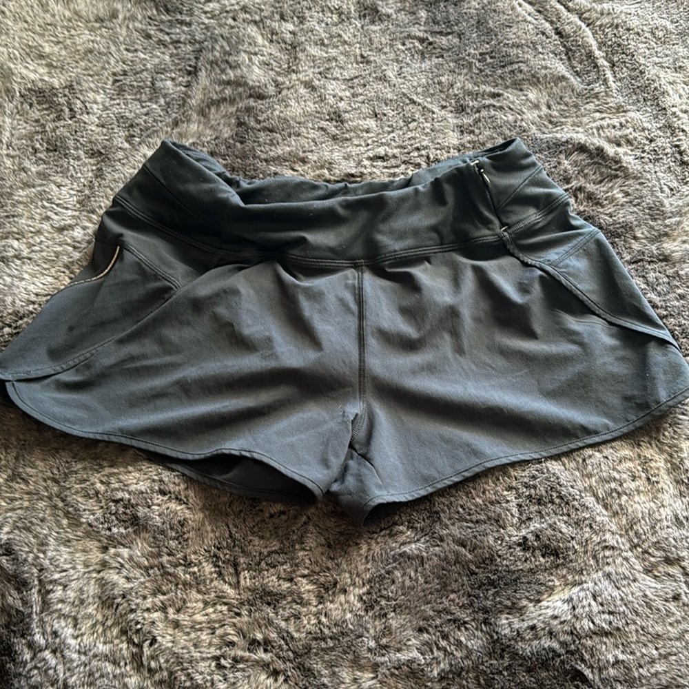 Size Medium M,  Calia by Carrie Underwood black running shorts.